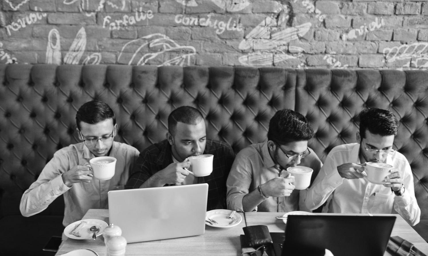 Persona planificando sus finanzas personales